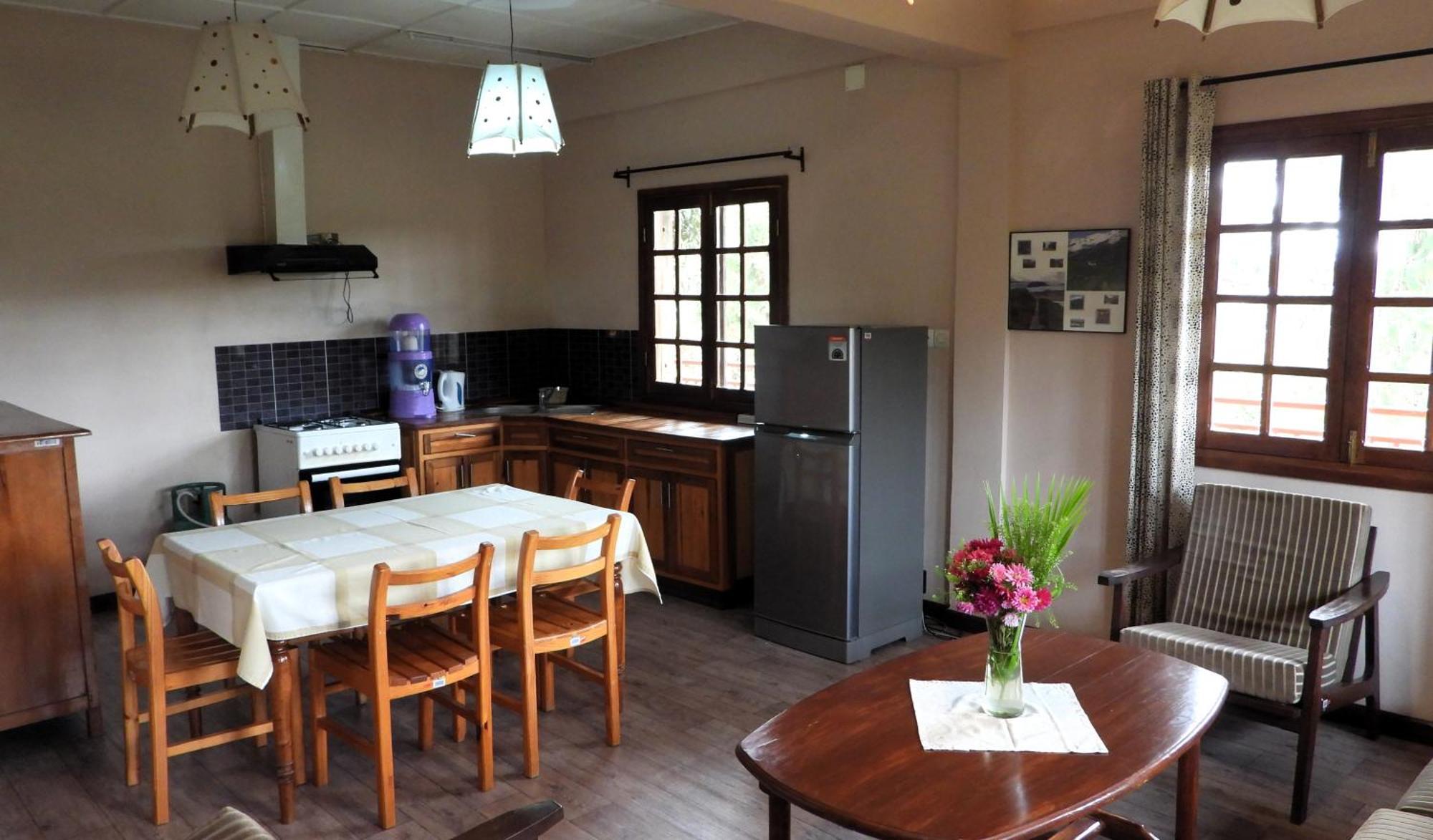 Hotel Lovasoa 4C à Antsirabe Extérieur photo