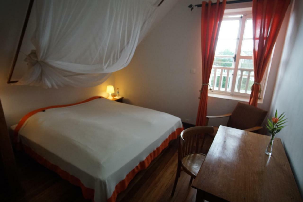 Hotel Lovasoa 4C à Antsirabe Extérieur photo