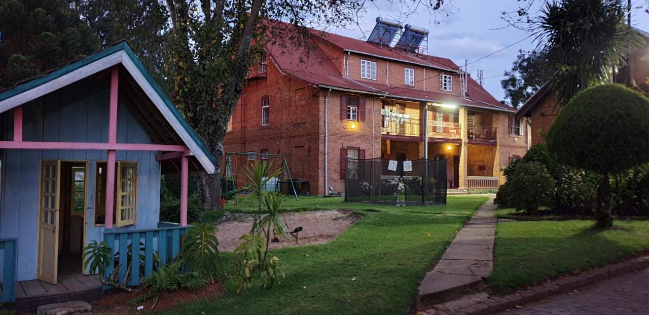 Hotel Lovasoa 4C à Antsirabe Extérieur photo